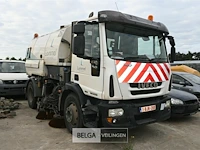 Iveco veegwagen/vrachtwagen