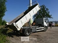 Iveco vrachtwagen met 3-zijdige kipper - afbeelding 20 van  26