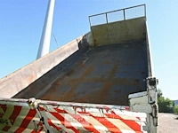 Iveco vrachtwagen met 3-zijdige kipper - afbeelding 21 van  26
