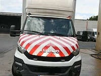 Iveco vrachtwagen met laadklep - afbeelding 5 van  28