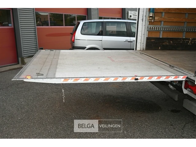Iveco vrachtwagen - afbeelding 21 van  29