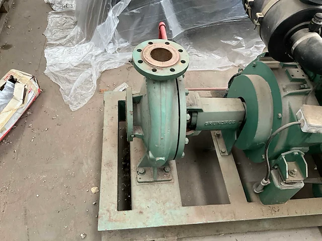 Iveco waterpomp - afbeelding 5 van  11