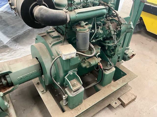 Iveco waterpomp - afbeelding 6 van  11