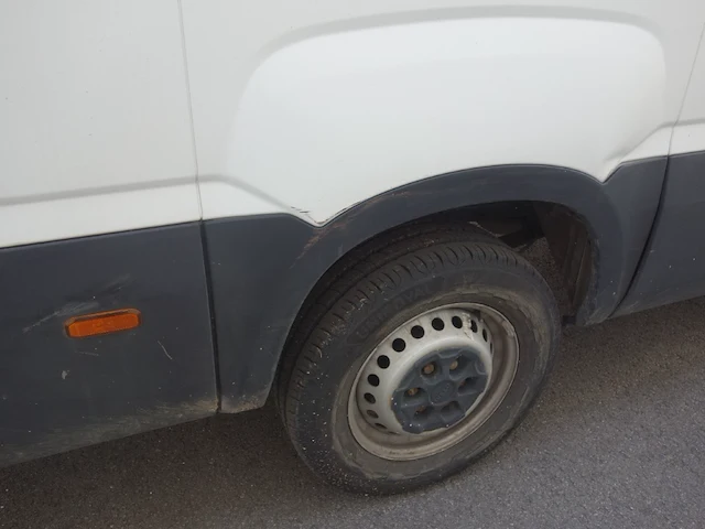 Iveco - afbeelding 6 van  15