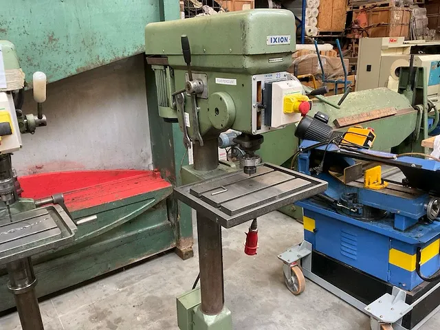 Ixion 23 bs fl kolomboormachine - afbeelding 1 van  7