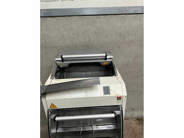 Jac sfn 450/10 broodsnijmachine - afbeelding 5 van  6