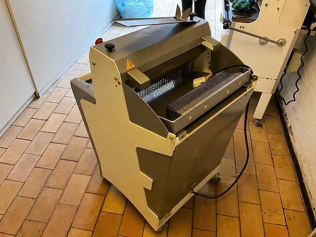 Jac venice broodsnijmachine - afbeelding 3 van  3