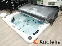 Jacuzzi balboa grand pacific - afbeelding 1 van  9