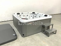 Jacuzzi london + nordic insulation - afbeelding 14 van  19