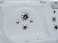 Jacuzzi - afbeelding 3 van  12