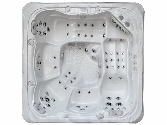 Jacuzzi - afbeelding 1 van  12