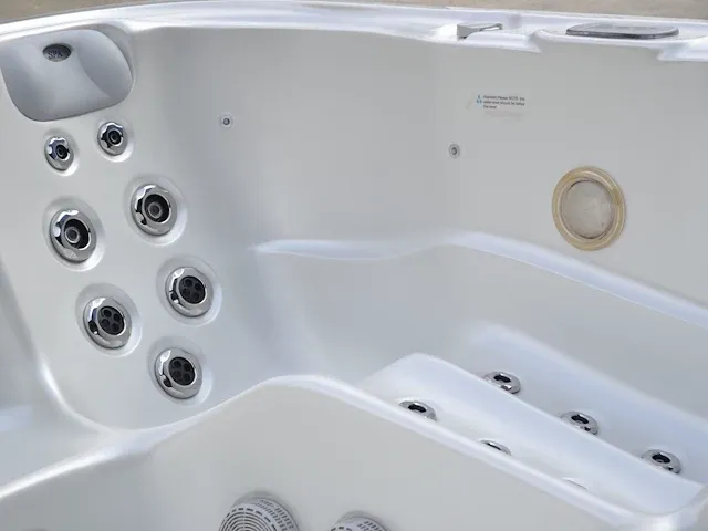 Jacuzzi - afbeelding 3 van  8
