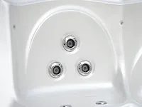 Jacuzzi - afbeelding 5 van  8