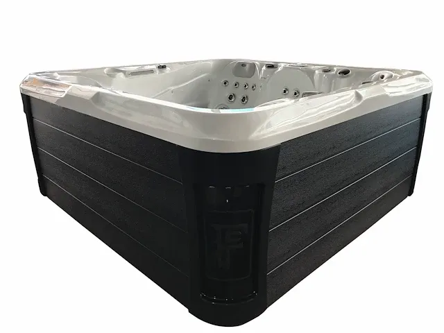 Jacuzzi - afbeelding 3 van  8