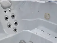Jacuzzi - afbeelding 3 van  7