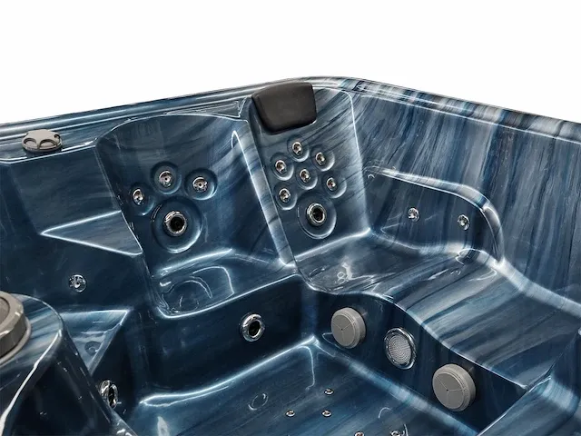 Jacuzzi - afbeelding 3 van  6