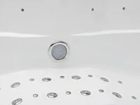 Jacuzzi - afbeelding 3 van  18