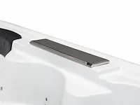 Jacuzzi - afbeelding 7 van  18