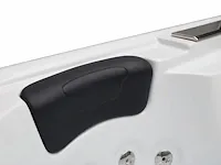 Jacuzzi - afbeelding 9 van  18
