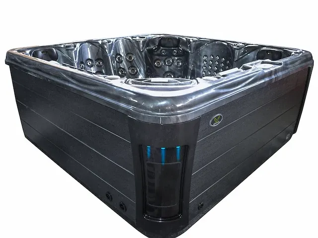 Jacuzzi - afbeelding 1 van  18