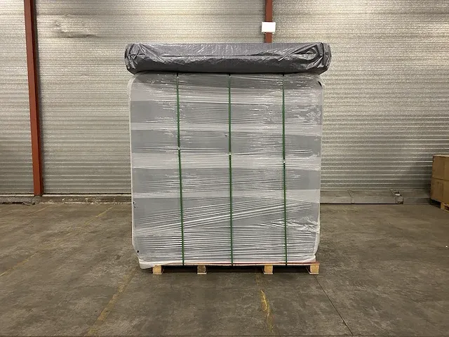 Jacuzzi - afbeelding 7 van  18