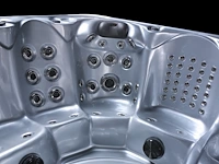Jacuzzi - afbeelding 7 van  13