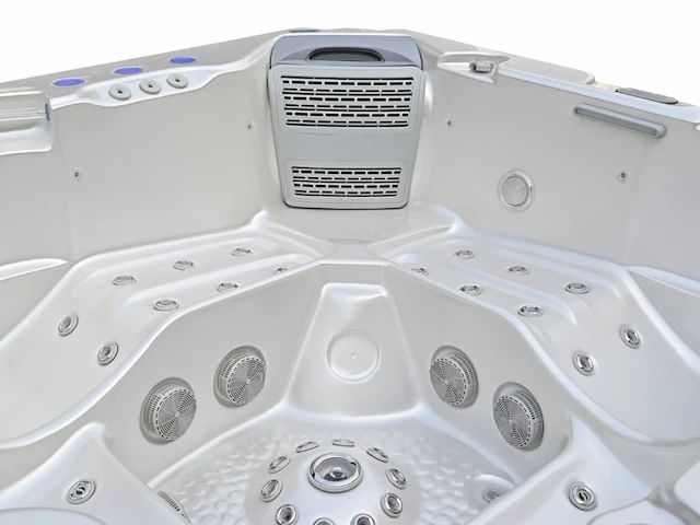Jacuzzi - afbeelding 3 van  13