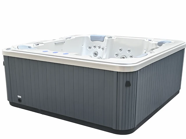 Jacuzzi - afbeelding 6 van  13