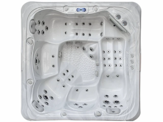 Jacuzzi - afbeelding 1 van  6