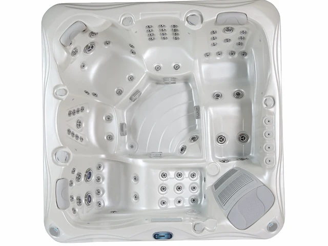 Jacuzzi - afbeelding 1 van  14
