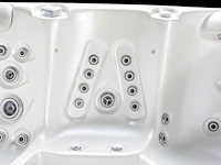 Jacuzzi - afbeelding 13 van  14