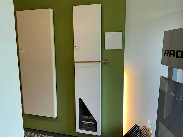 Jaga vertiga decoratieve wanradiator - afbeelding 1 van  8