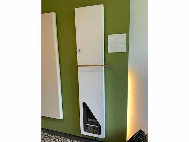 Jaga vertiga decoratieve wanradiator - afbeelding 2 van  8