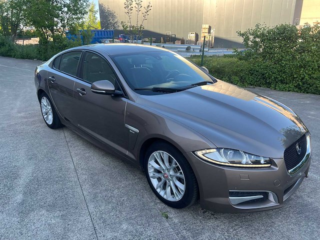 Jaguar - 2016 - xf - xf - personenauto - afbeelding 1 van  24