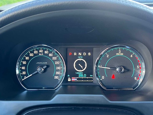 Jaguar - 2016 - xf - xf - personenauto - afbeelding 16 van  24