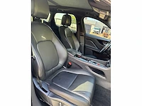 Jaguar - f-pace - car - 2019 - afbeelding 14 van  32