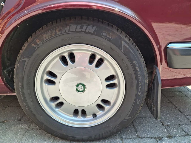 Jaguar - sovereign - xj6 xj40 - oldtimer - afbeelding 7 van  65