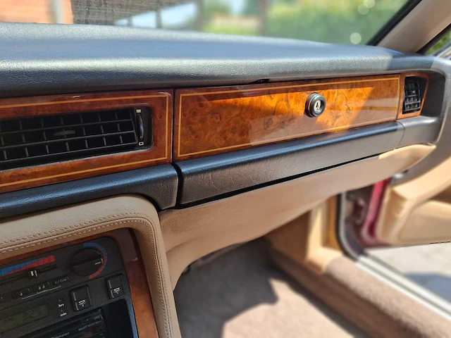 Jaguar - sovereign - xj6 xj40 - oldtimer - afbeelding 24 van  65