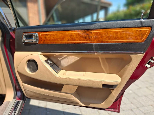 Jaguar - sovereign - xj6 xj40 - oldtimer - afbeelding 31 van  65