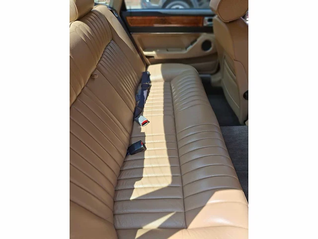 Jaguar - sovereign - xj6 xj40 - oldtimer - afbeelding 33 van  65