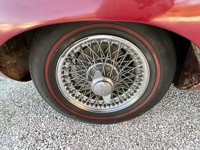 Jaguar 4.2 e-type oldtimer - afbeelding 14 van  32