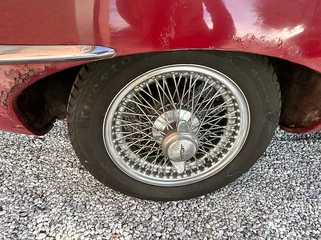 Jaguar 4.2 e-type oldtimer - afbeelding 16 van  32