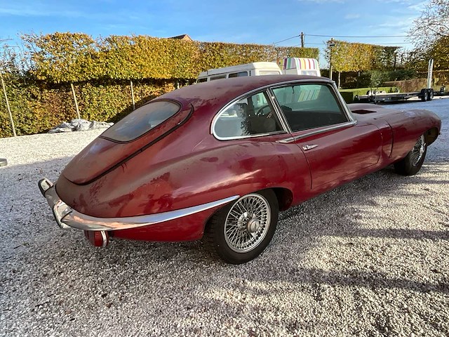 Jaguar 4.2 e-type oldtimer - afbeelding 29 van  32