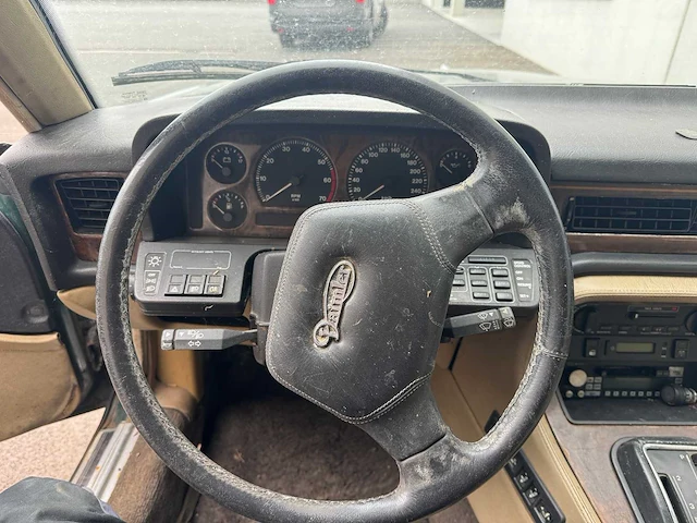 Jaguar daimler xj40 1e eigenaar no reserve - afbeelding 6 van  17