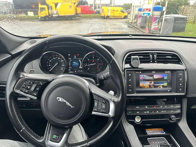 Jaguar f pace, 2018 - afbeelding 6 van  41