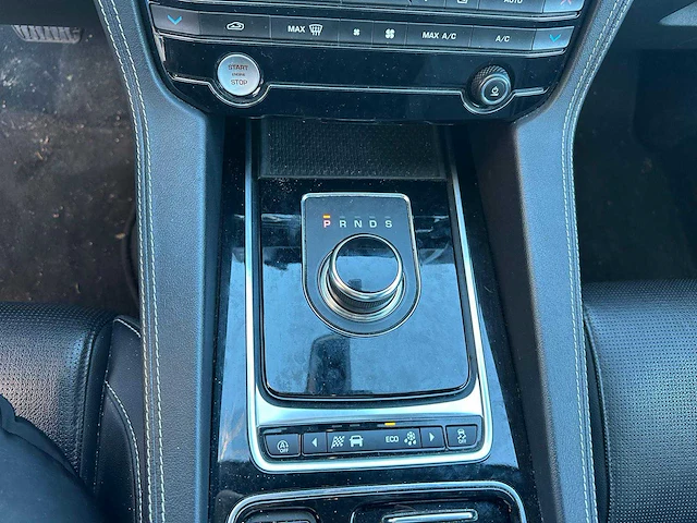 Jaguar f pace, 2018 - afbeelding 27 van  41