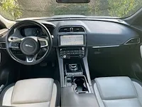 Jaguar f-pace r design 2.0 - afbeelding 14 van  22