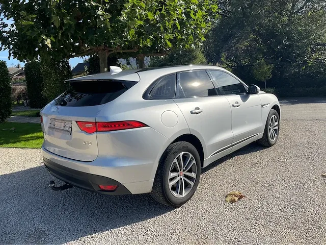 Jaguar f-pace r design 2.0 - afbeelding 15 van  22