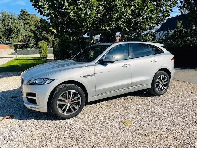 Jaguar f-pace r design 2.0 - afbeelding 18 van  22