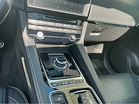 Jaguar f-pace suv personenauto - afbeelding 8 van  32